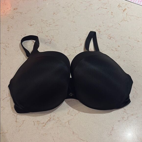 Victoria’s Secret push-up Black Women's Bra SZ 36DD - Picture 1 of 6